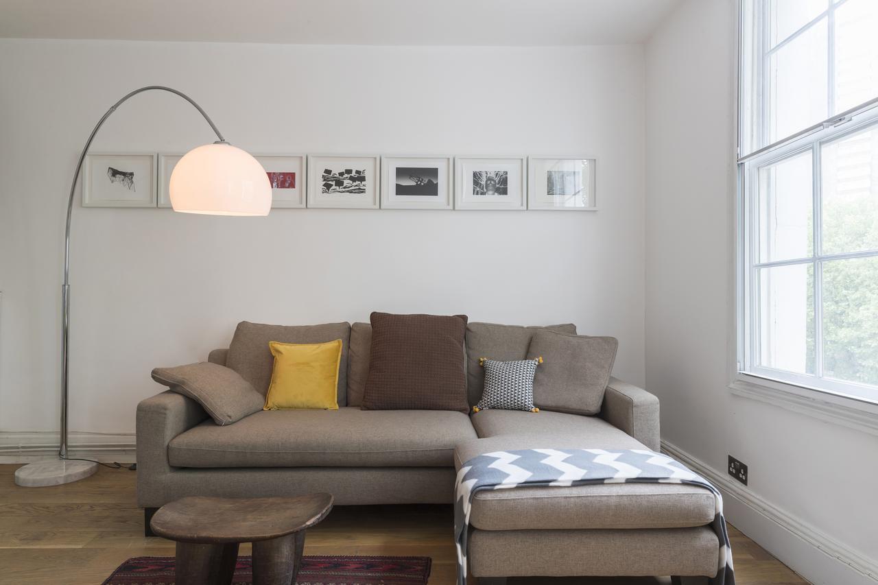 Spacious And Chic Flat In Angel London Kültér fotó