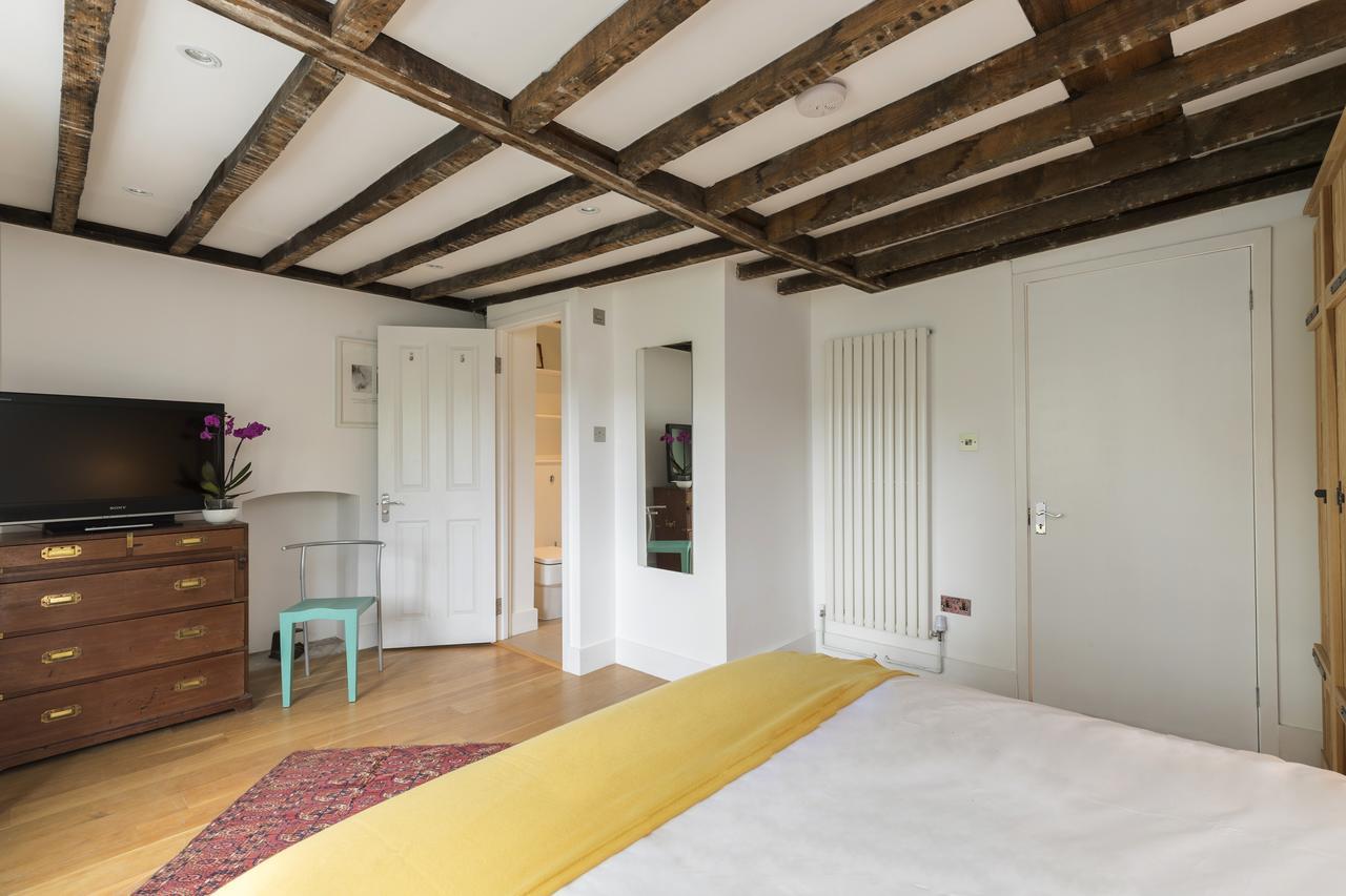 Spacious And Chic Flat In Angel London Kültér fotó