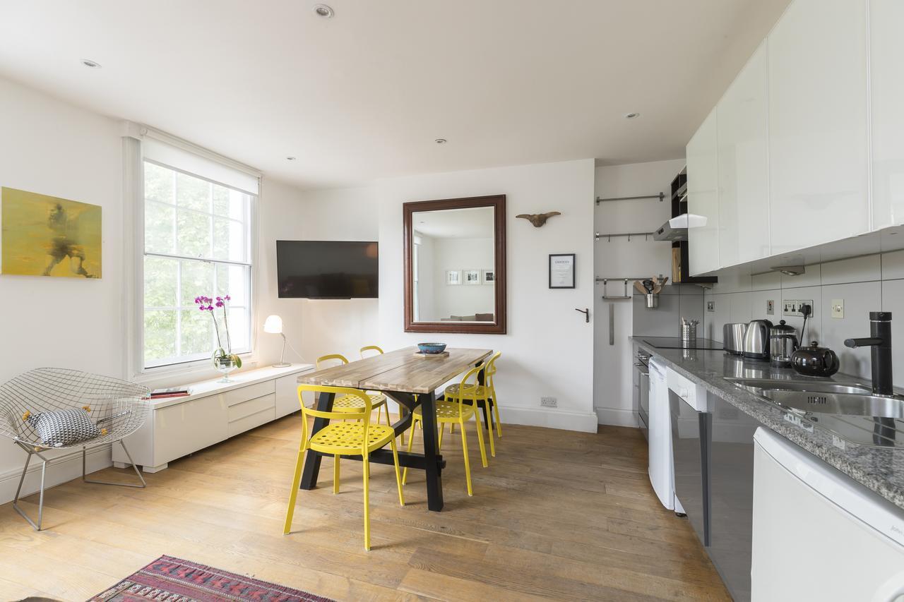 Spacious And Chic Flat In Angel London Kültér fotó